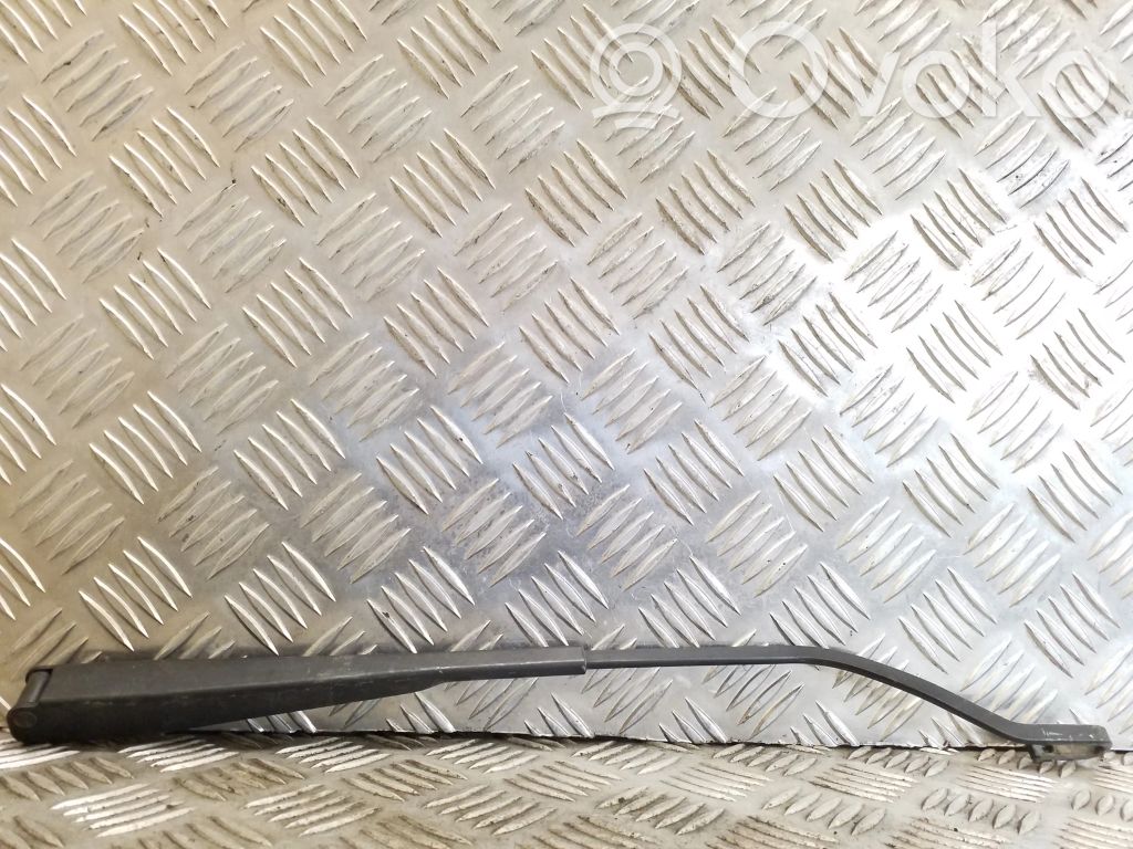 Renault Megane I Front wiper blade arm 