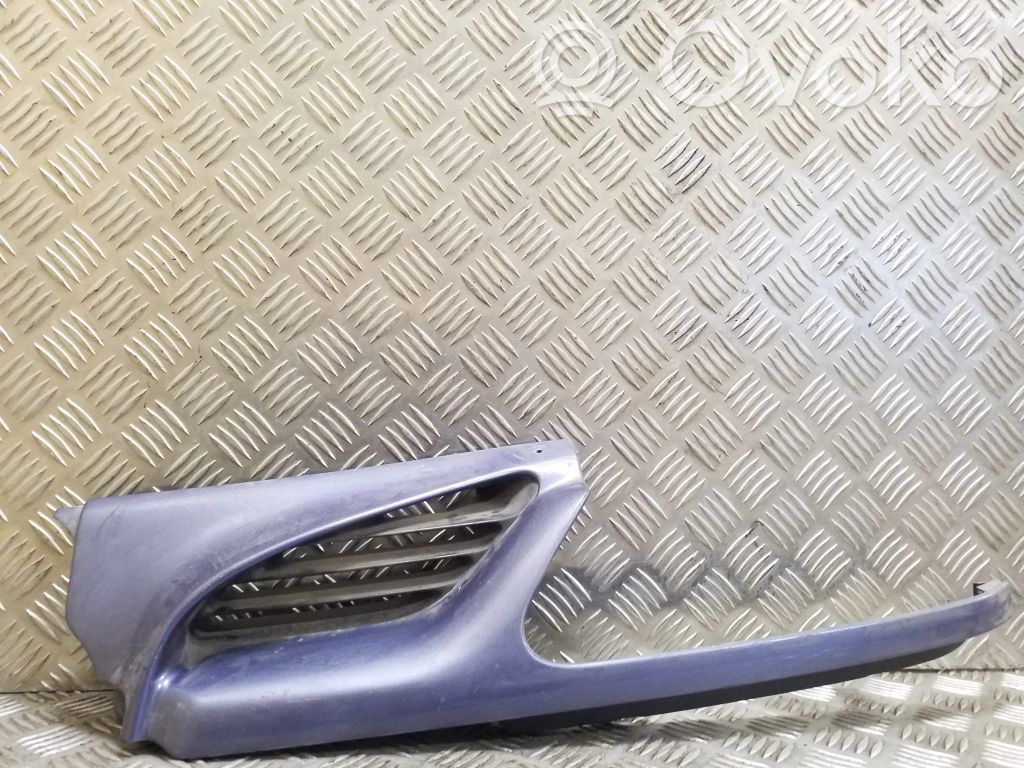 Renault Megane I Grilă radiator față 