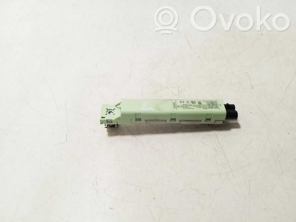 Volkswagen ID.4 Pystyantennivahvistin