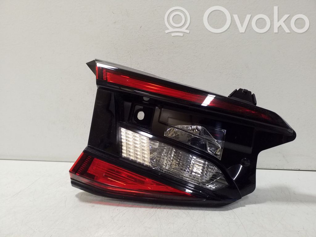 Subaru Impreza VI Luci posteriori del portellone del bagagliaio 
