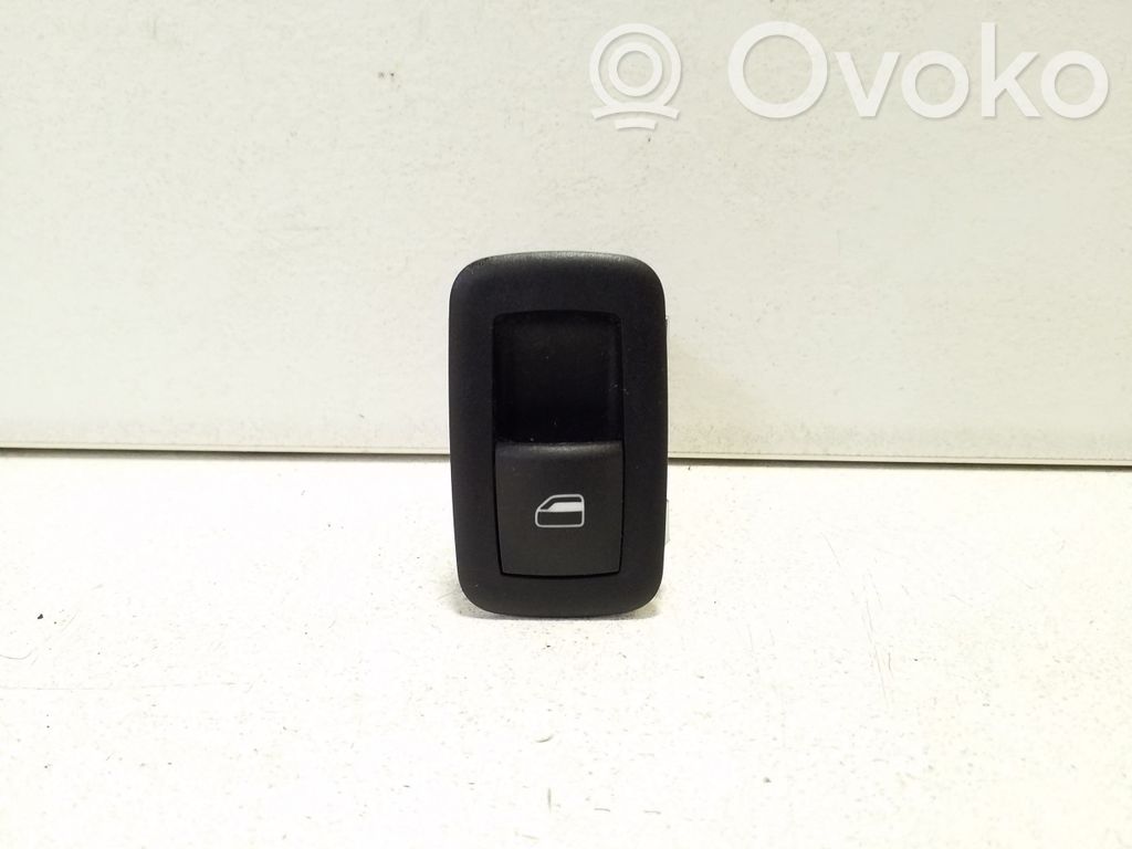 Jeep Cherokee Electric window control switch 