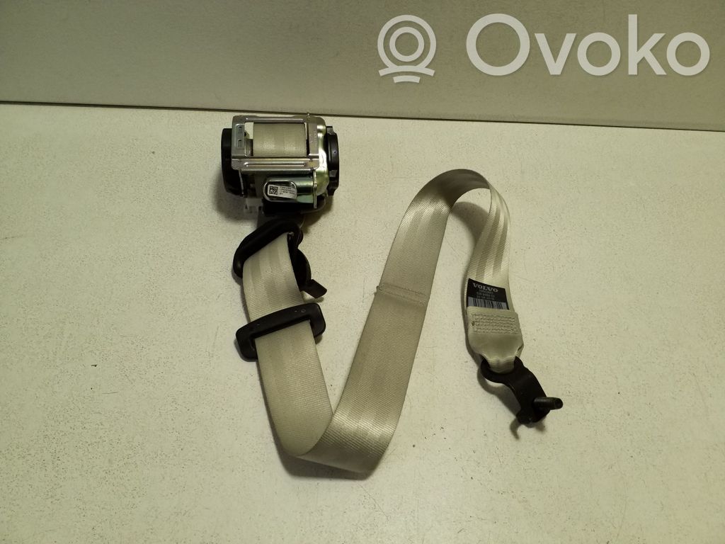 Volvo XC90 Cinturón trasero 
