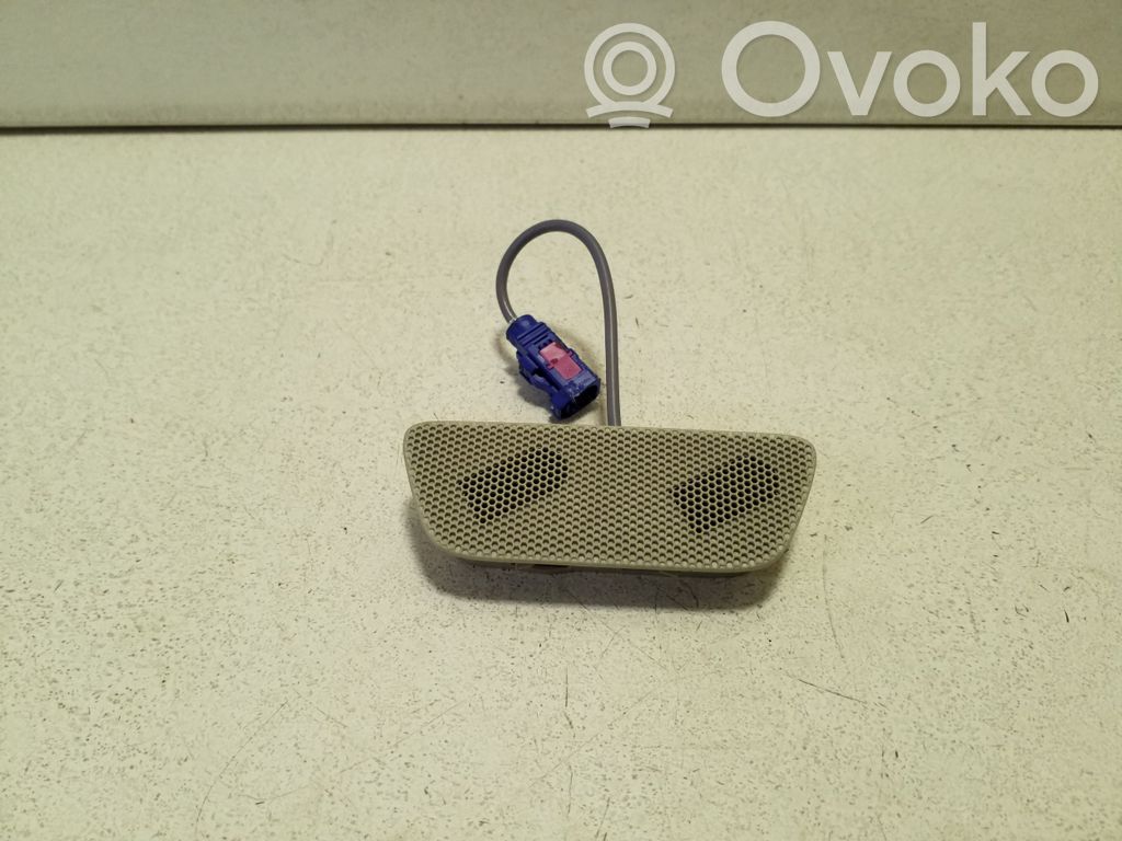 Mikrofoni (bluetooth/puhelin)   39837960