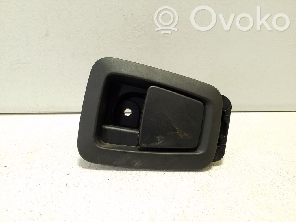 Volvo XC90 Palanca de liberación de la tapa del motor (capó)