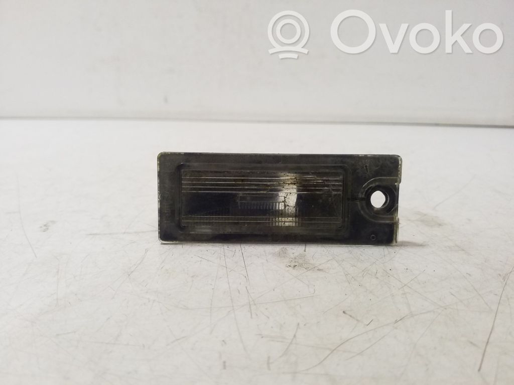 Rekisterikilven valo   9187153