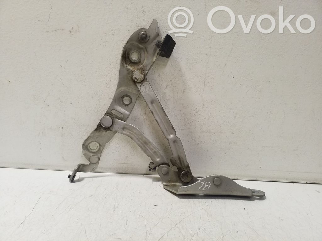Volvo S60 Tailgate/trunk/boot hinge 