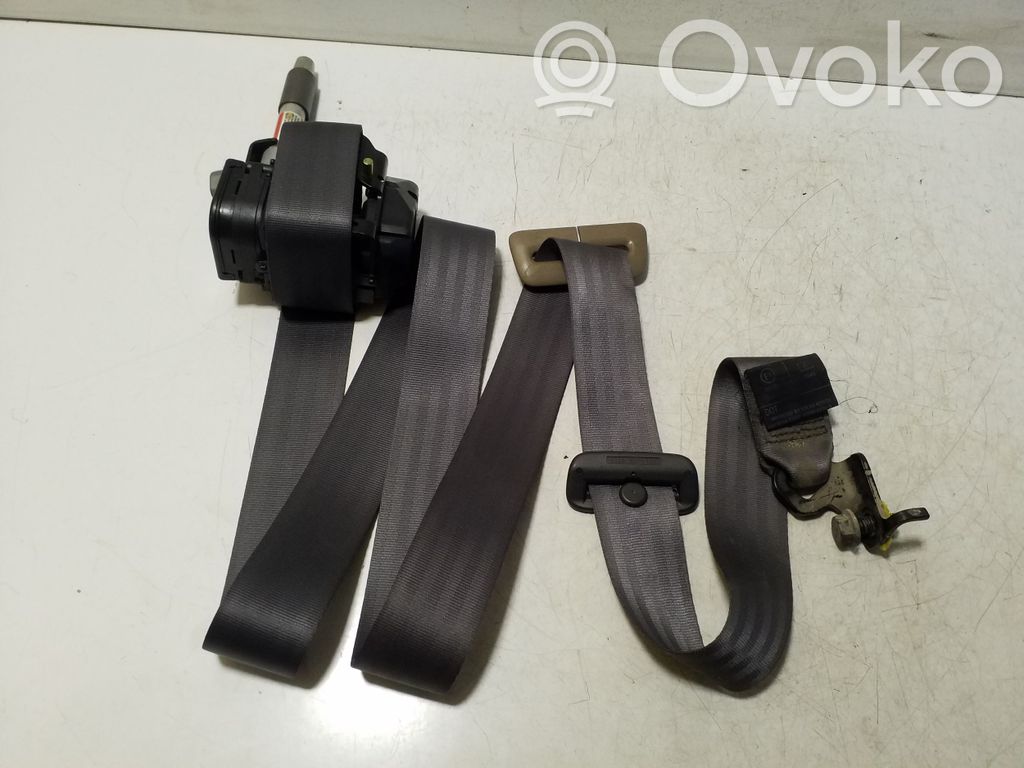 Volvo S60 Cinturón trasero 