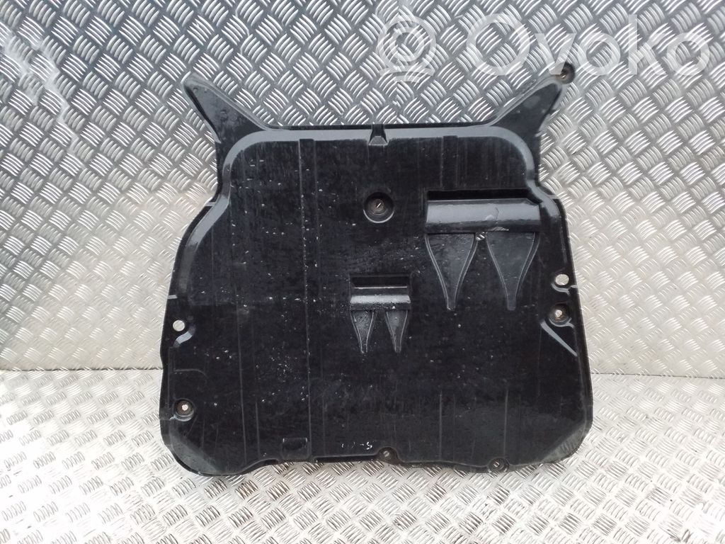 Engine splash shield/under tray   8634459