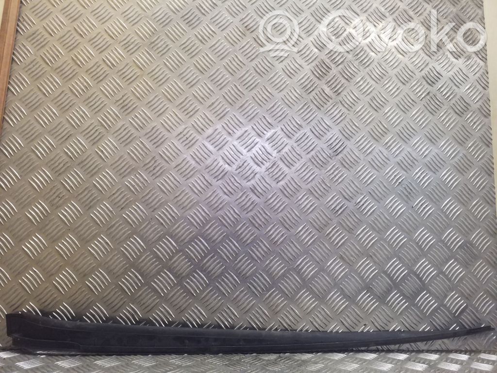 Volkswagen Golf Plus Rivestimento parabrezza 