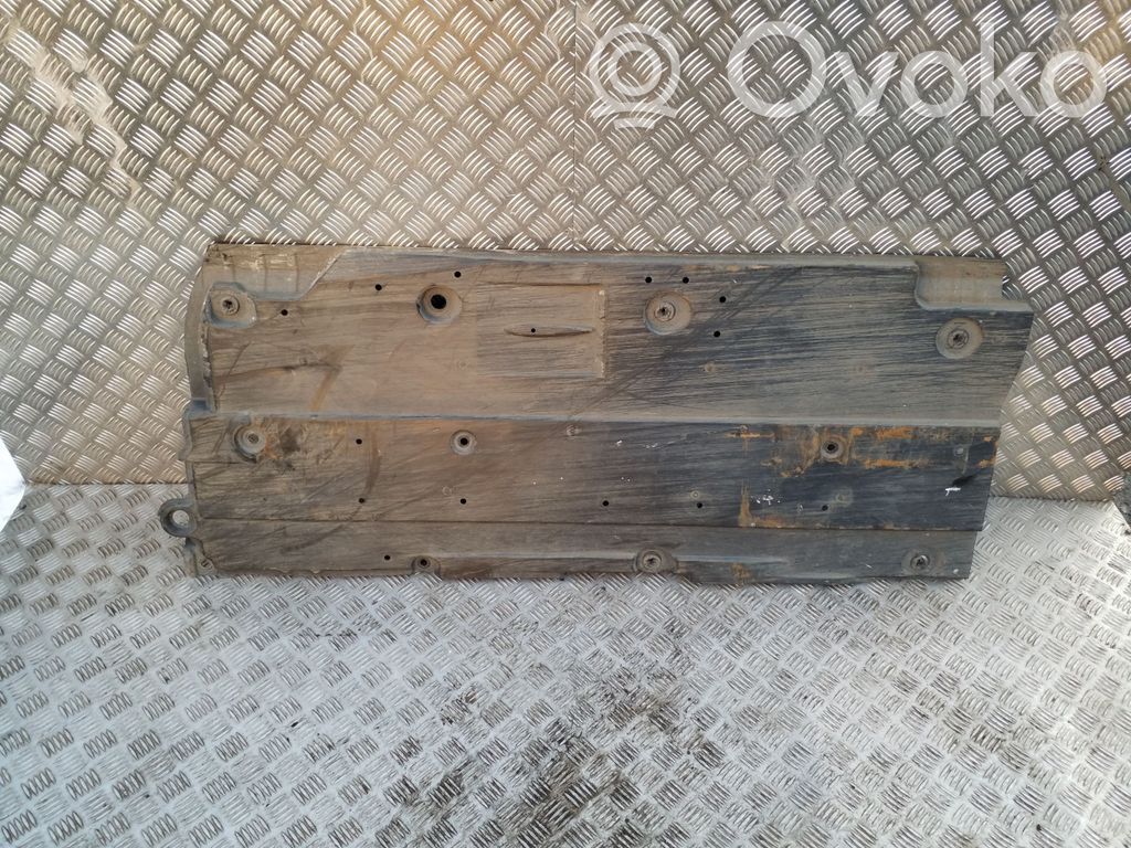 Placa protectora del centro/medio   5816602170