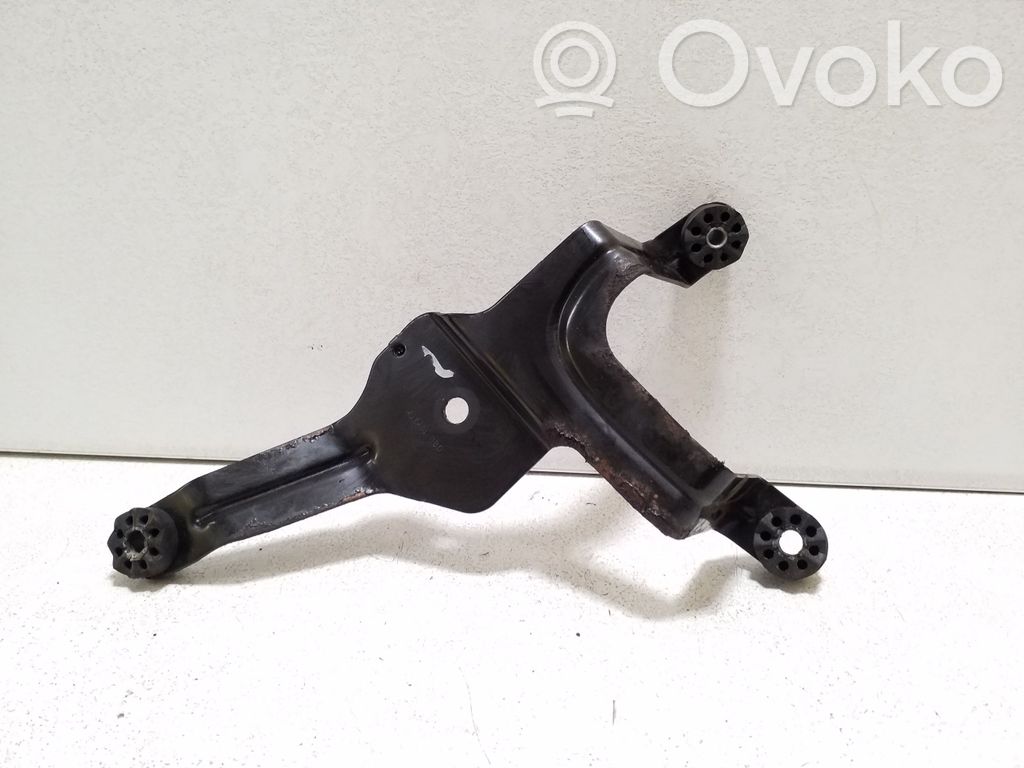 BMW X5 F15 Alte piese de sub caroserie