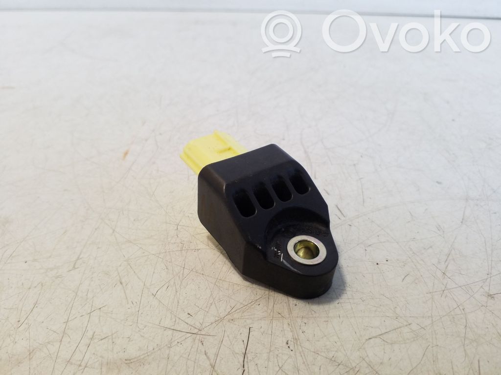 Toyota Prius (XW30) Senzor impact/declanșare airbag 