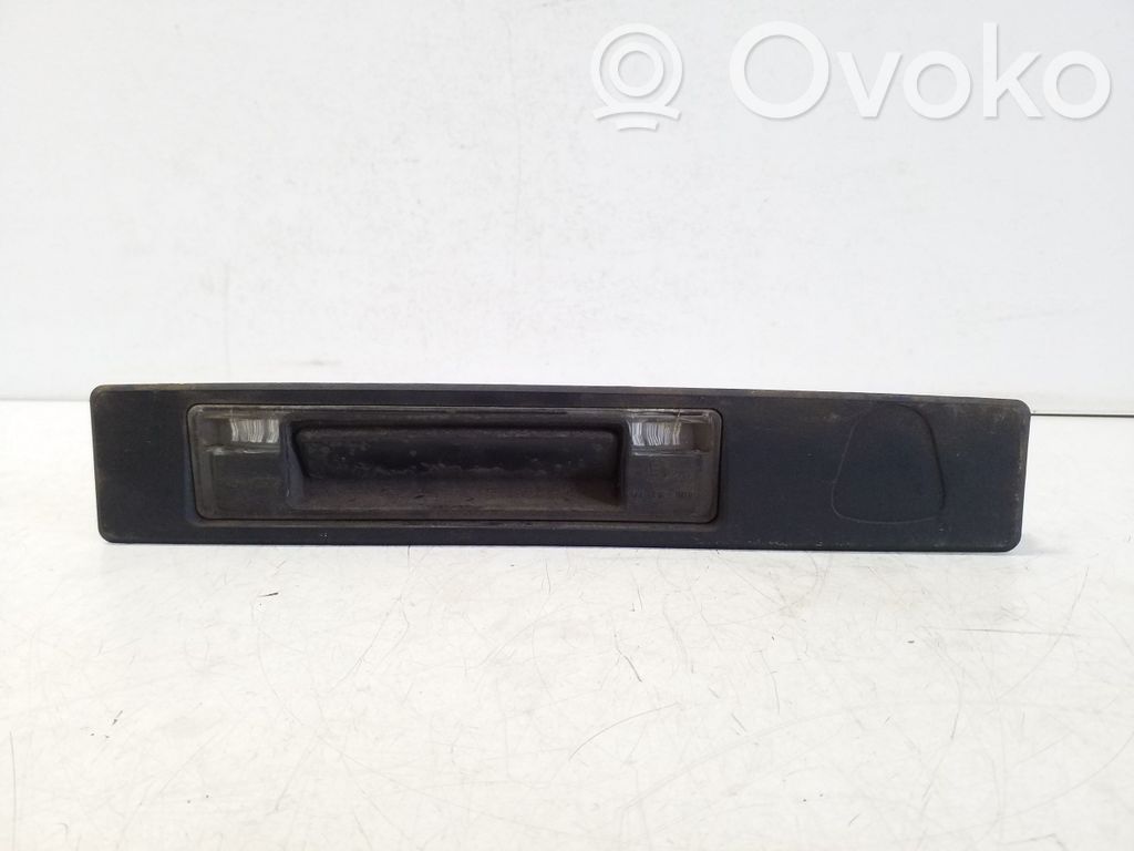 Volvo XC60 Interruptor para abrir la puerta trasera 