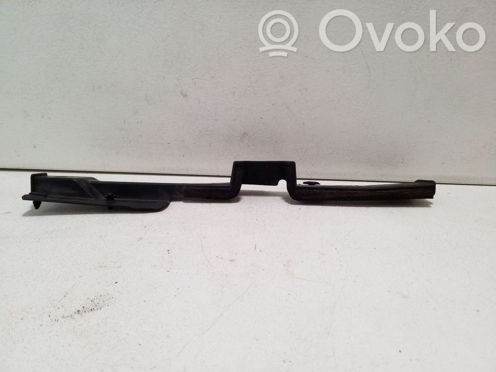 Ornament capăt aripă   5220J618