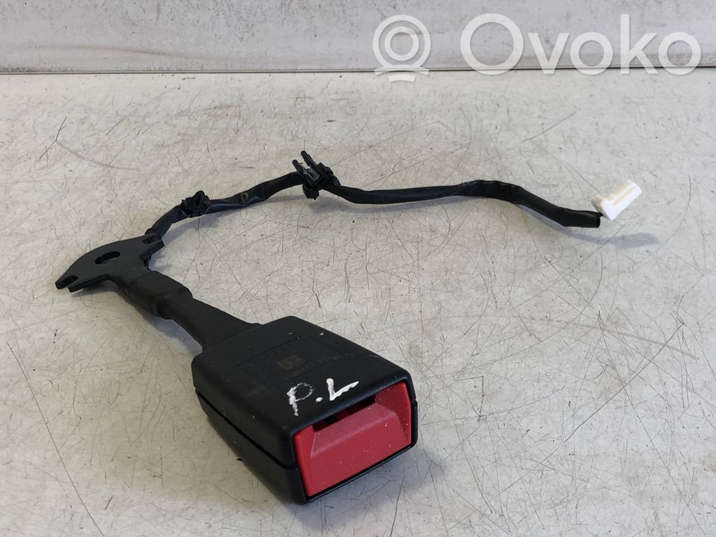 Nissan Qashqai J12 Klamra przedniego pasa bezpieczeństwa 