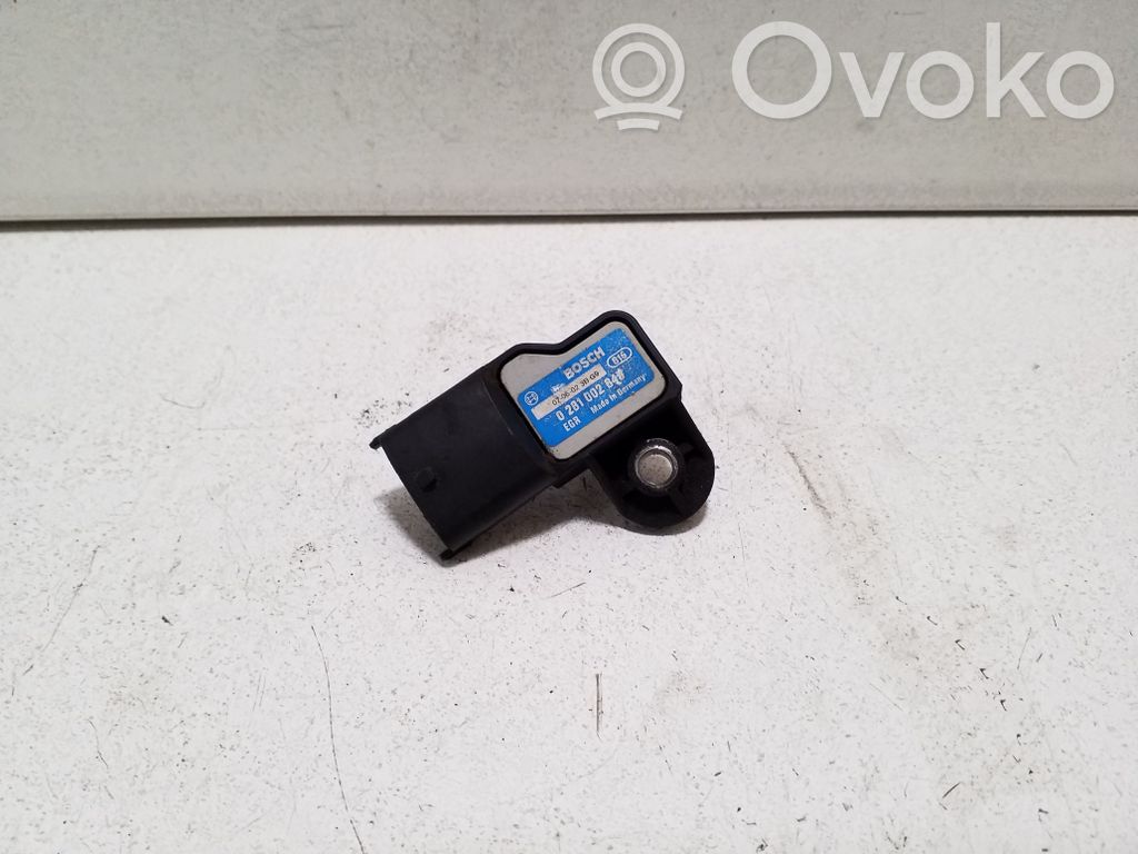 Sensor de la presión del aire   0281002845