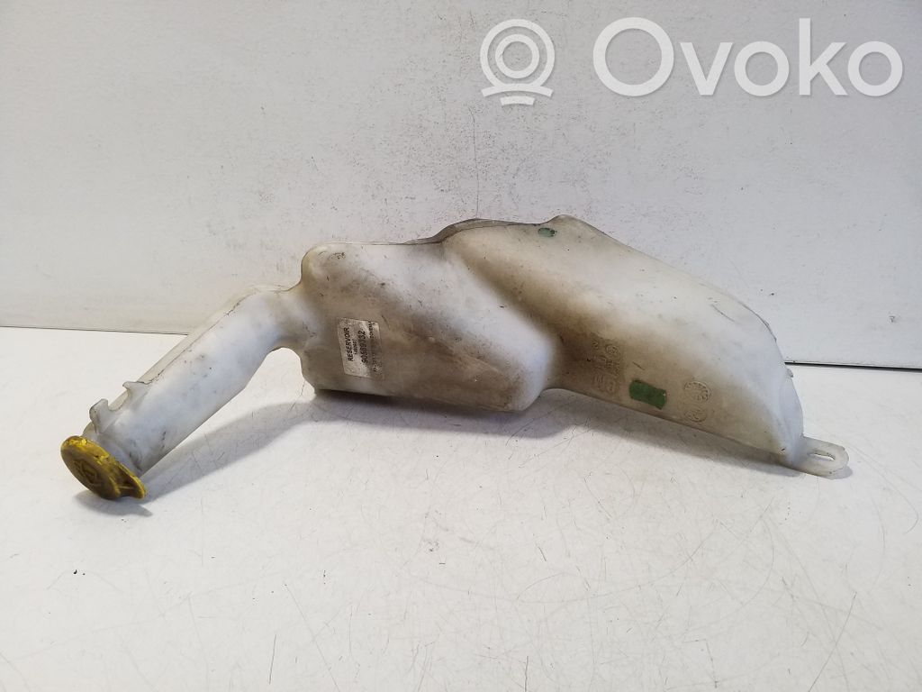 Opel Zafira A Tuulilasinpesimen nestesäiliö 