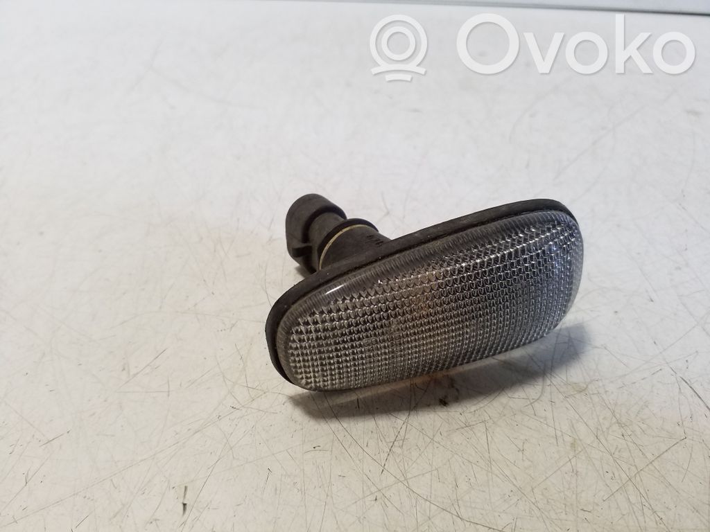 Seitenblinker   E353656