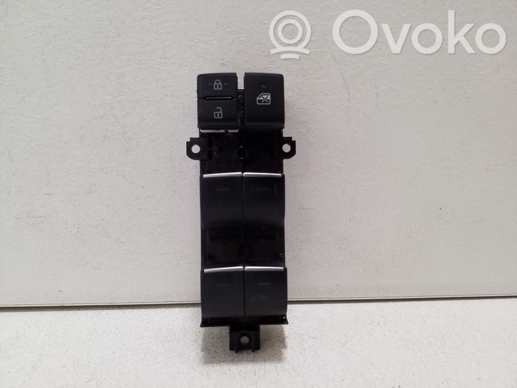 Toyota Corolla E210 E21 Interruptor del elevalunas eléctrico 