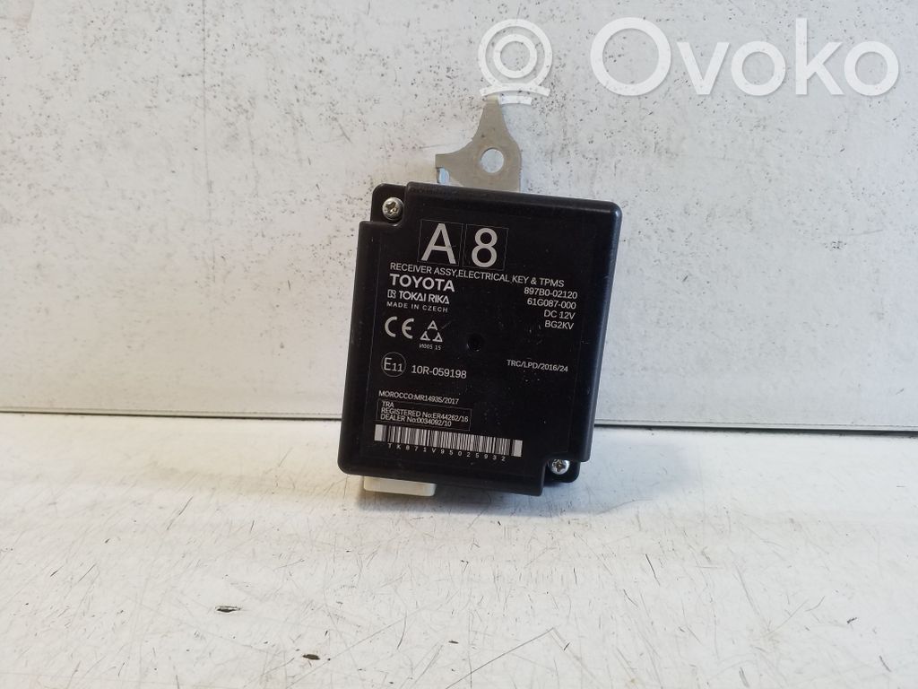 Toyota Corolla E210 E21 Otras unidades de control/módulos 
