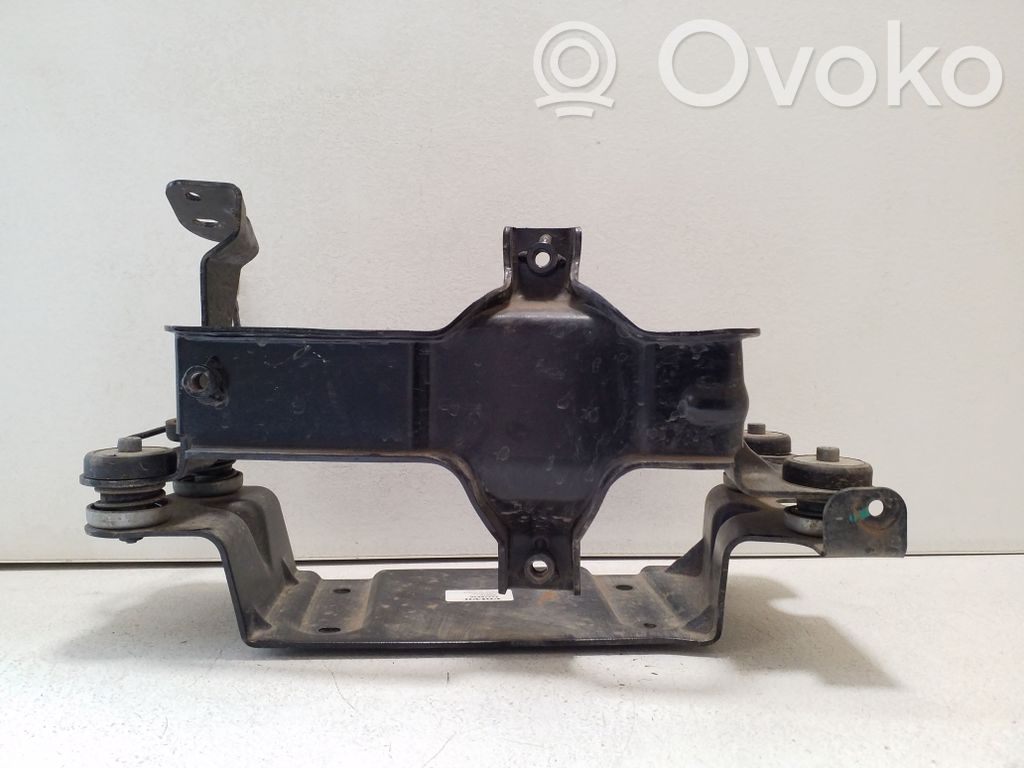 Polestar 2 A/C compressor mount bracket 
