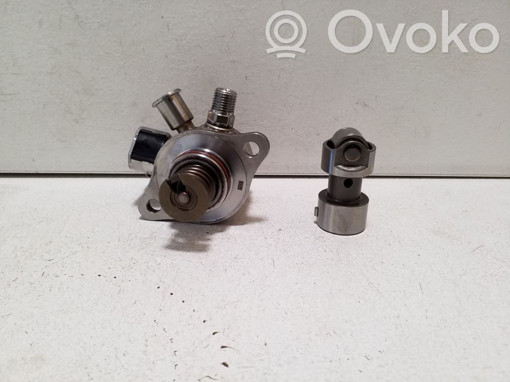 Volvo XC60 Bomba de alta presión de inyección de combustible 