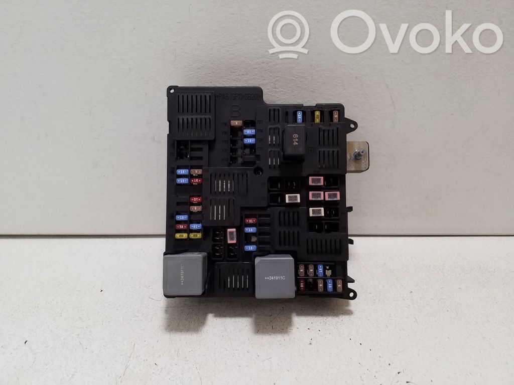Volvo XC60 Fuse module 