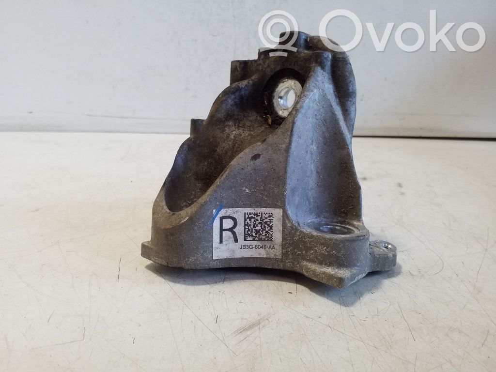 Ford Ranger Engine mounting bracket 