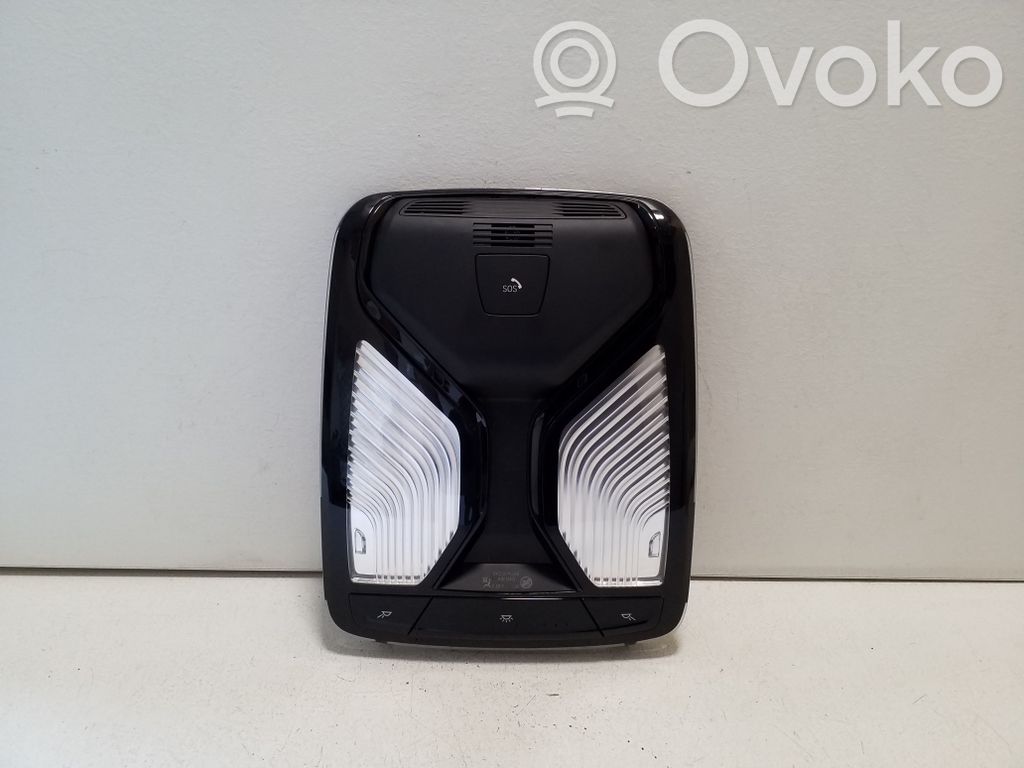 BMW i4 Front seat light 