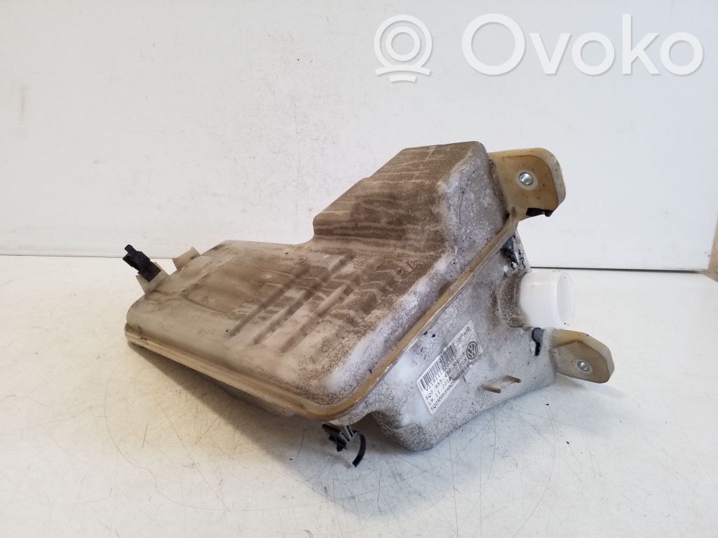 Skoda Octavia Mk3 (5E) Langų skysčio bakelis 