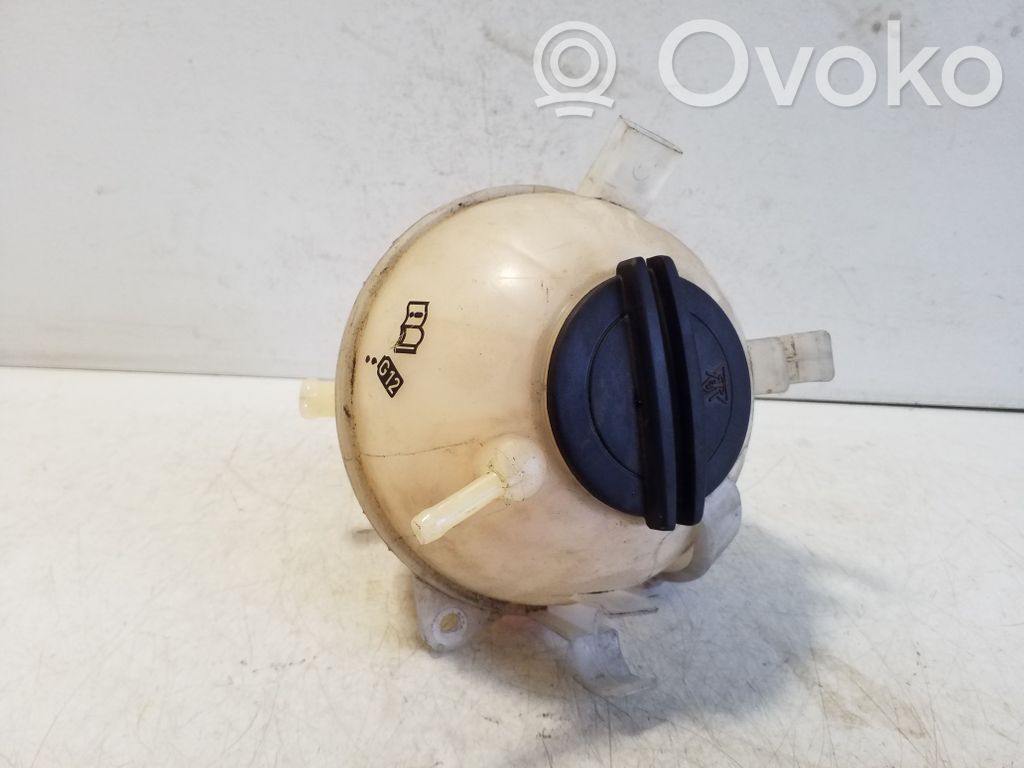 Audi TT TTS Mk2 Vase d'expansion / réservoir de liquide de refroidissement