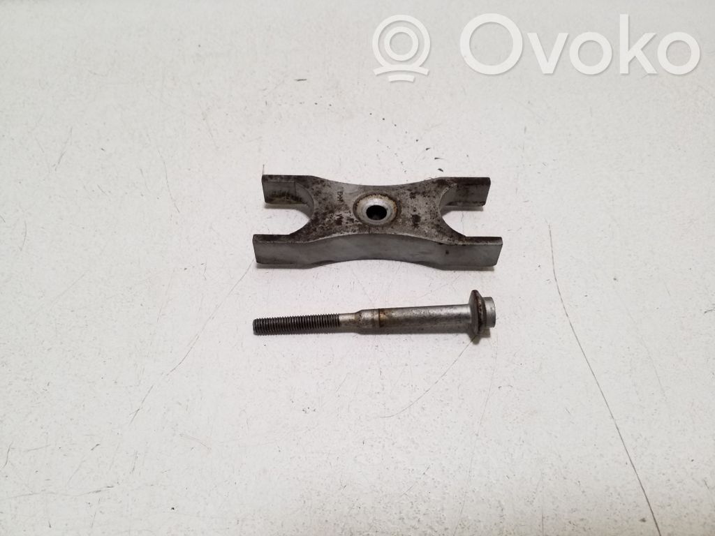 Audi TT TTS Mk2 Morsetto iniettore carburante 