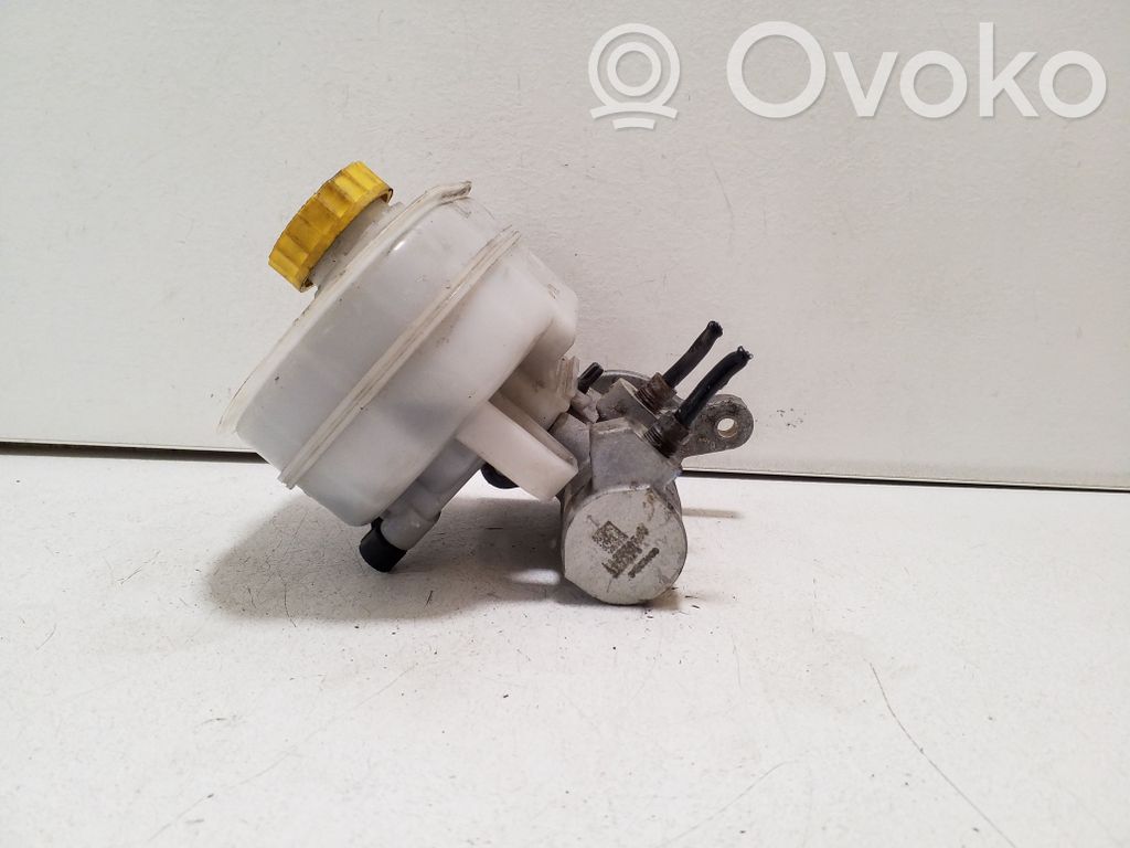 Główny cylinder hamulca   0204255558