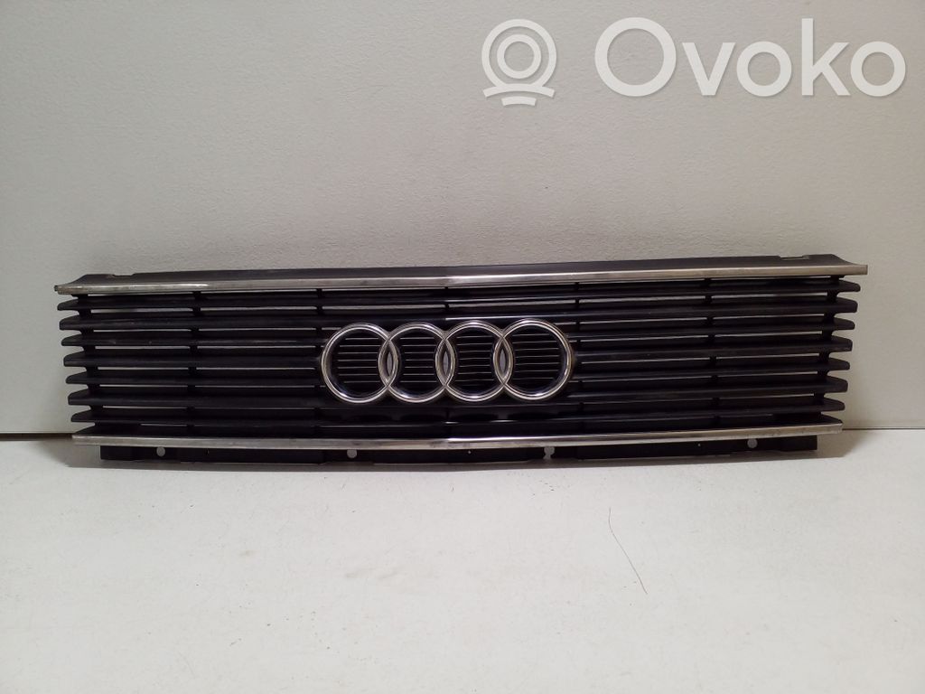 Audi 100 200 5000 C3 Etupuskurin ylempi jäähdytinsäleikkö 