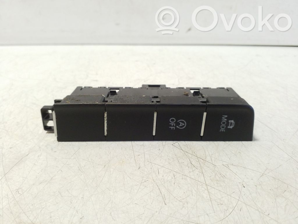 Volkswagen PASSAT B8 Otros interruptores/perillas/selectores 
