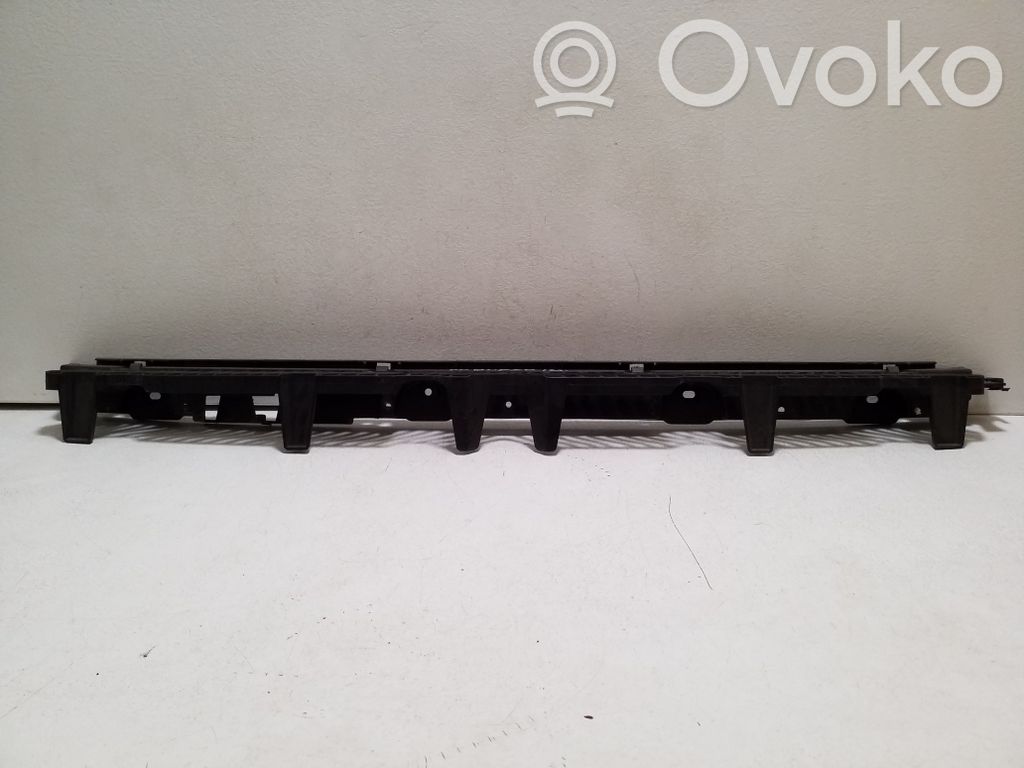 Volkswagen PASSAT B8 Suport montare bară spate