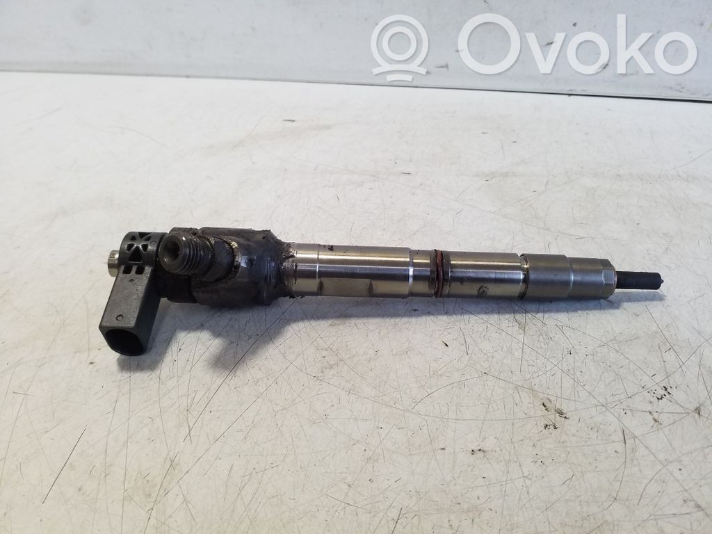 Inyector de combustible   04L130277AC
