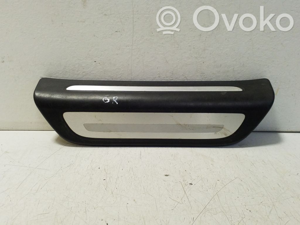 Audi Q3 8U Capac prag spate 