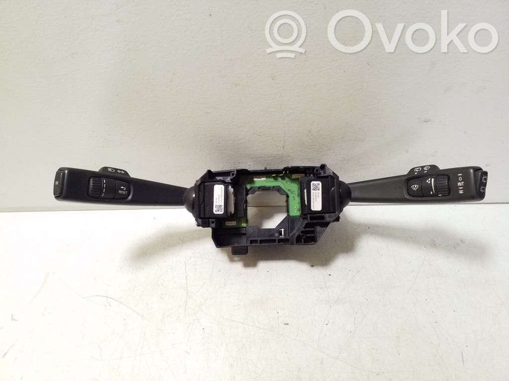 Volvo XC60 Leva/interruttore dell’indicatore di direzione e tergicristallo