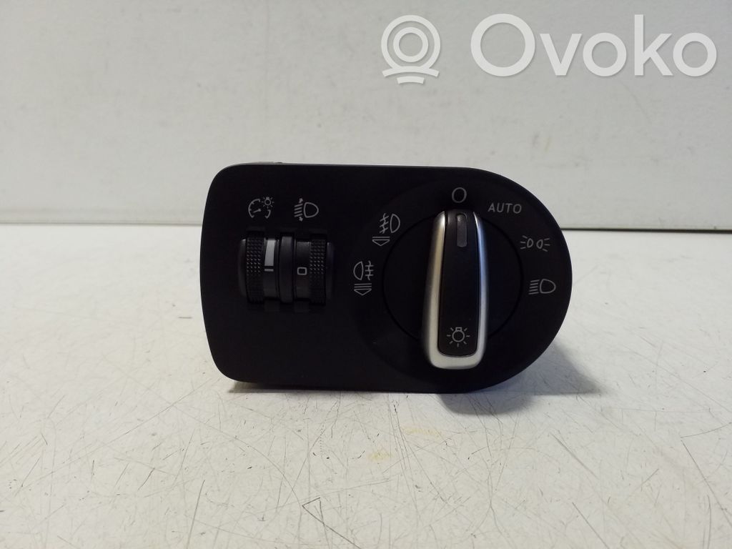 Audi A1 Light switch 