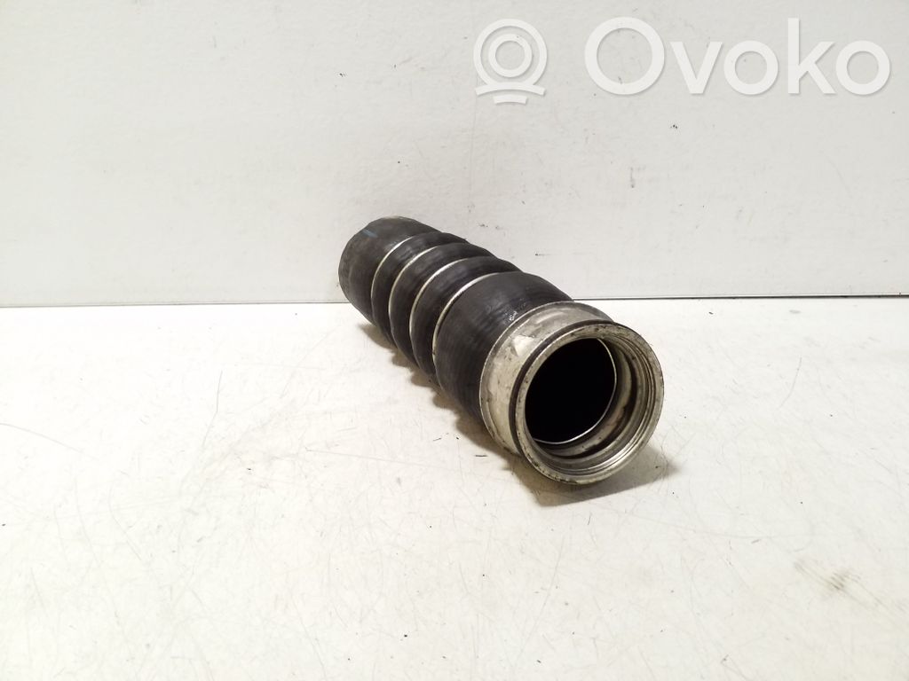 Volkswagen Golf V Furtun/conductă intercooler 