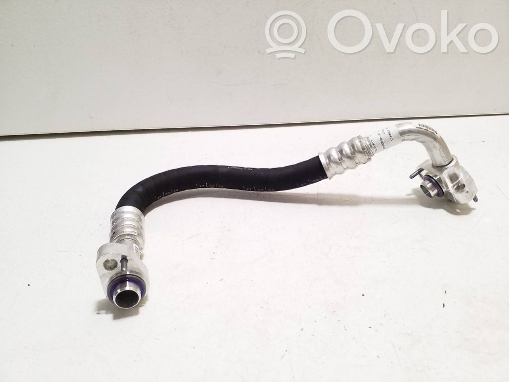 BMW i4 Ilmastointilaitteen putki (A/C) 