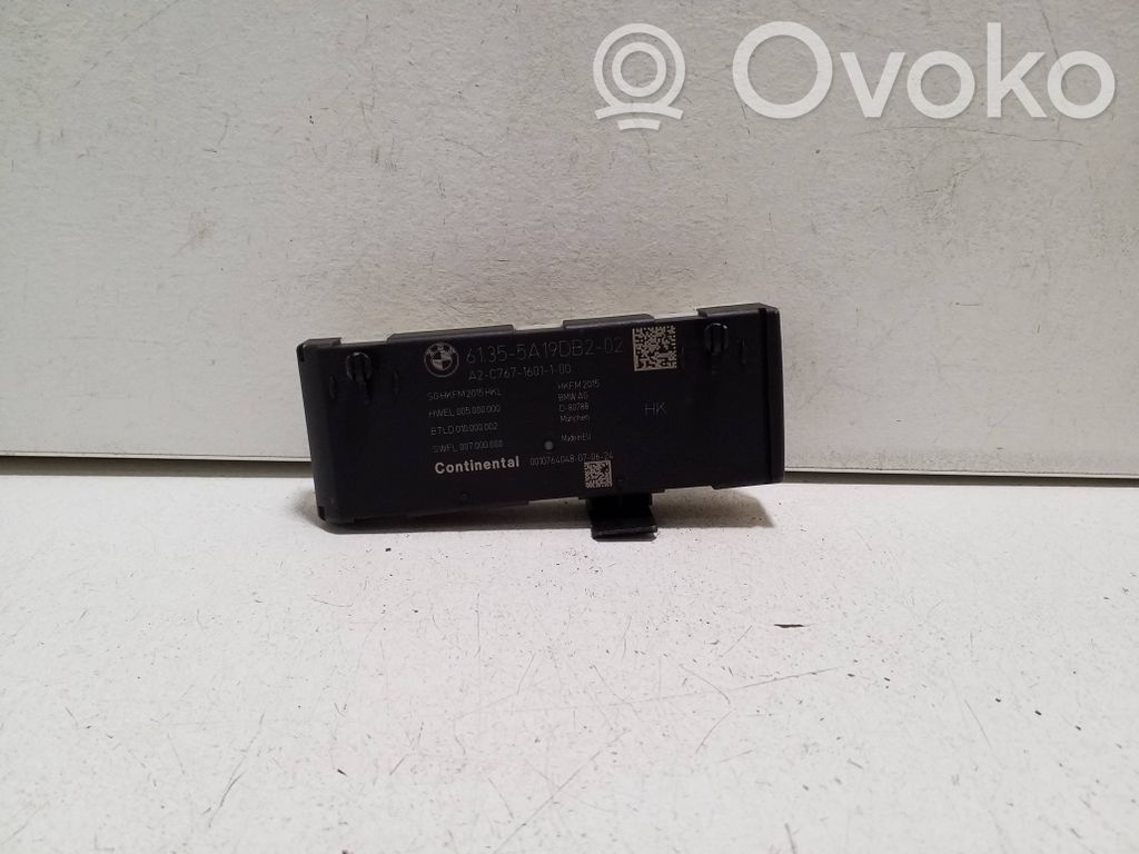 BMW i4 Tailgate/trunk control unit/module 