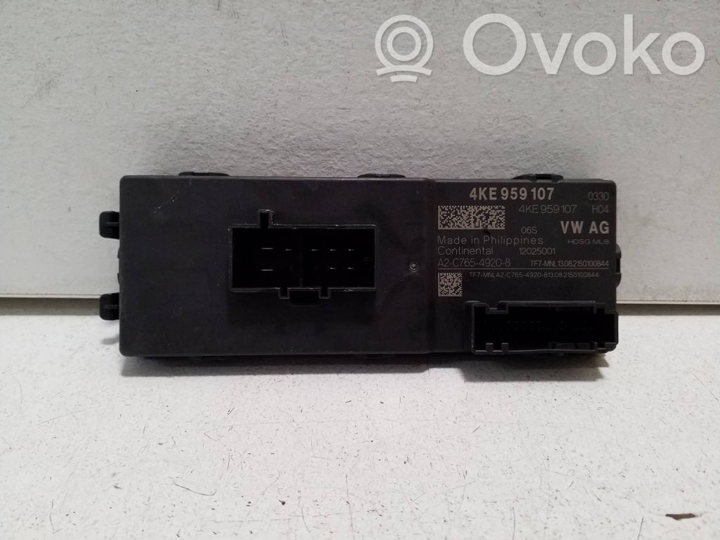 Audi A5 Tailgate/trunk control unit/module 