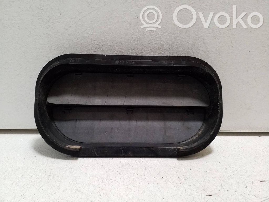 Évent de pression de quart de panneau   6R0819465C