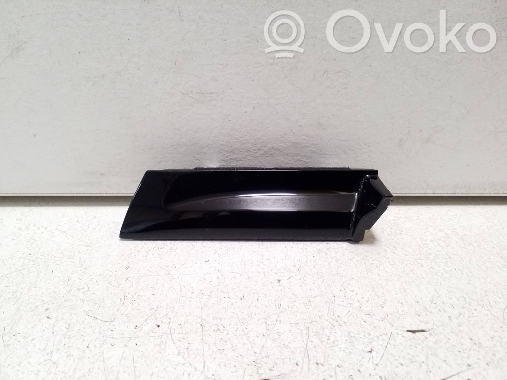 Audi A5 Moldura de la guantera 
