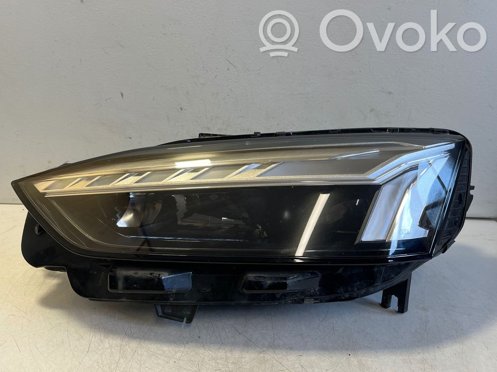 Audi A5 Phare frontale 