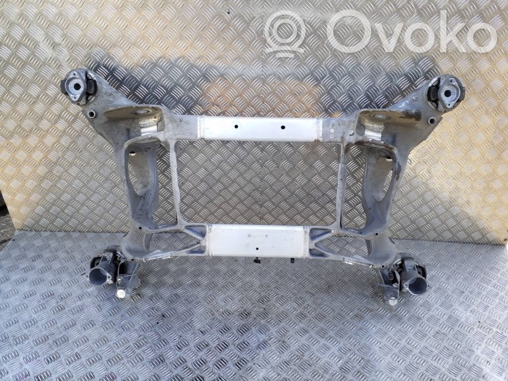 Porsche Taycan 9J1 Rama pomocnicza tylna 