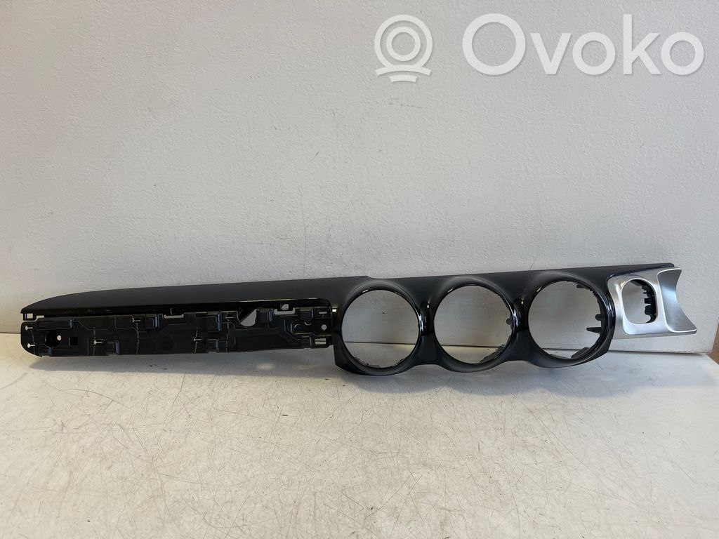 Mercedes-Benz GLB X247 Ornament bord