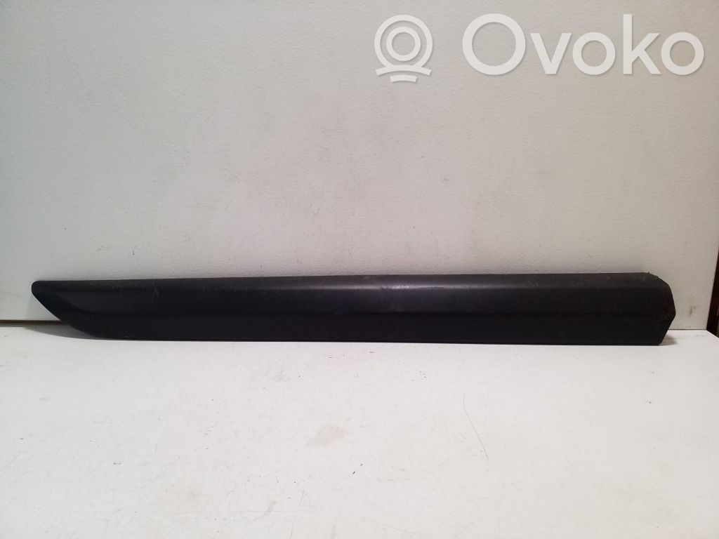 Peugeot Expert Etuoven lista (muoto) 